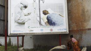 Dan luz verde a los ensayos en humanos para la vacuna contra el ébola