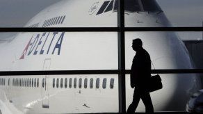 Aerolíneas cancelan vuelos hacia Israel