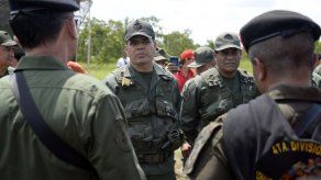 Jefe militar de Venezuela dice que FANB no busca usurpar espacios políticos