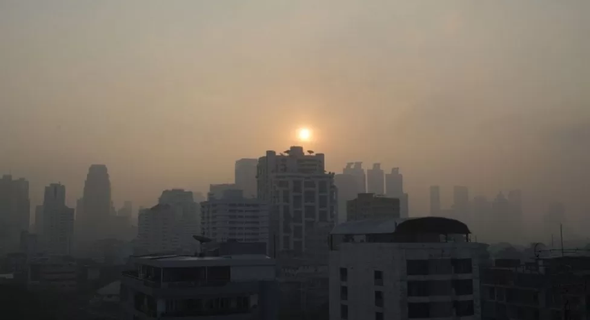 Miles de personas enfermas en Tailandia por excesiva contaminación del aire.