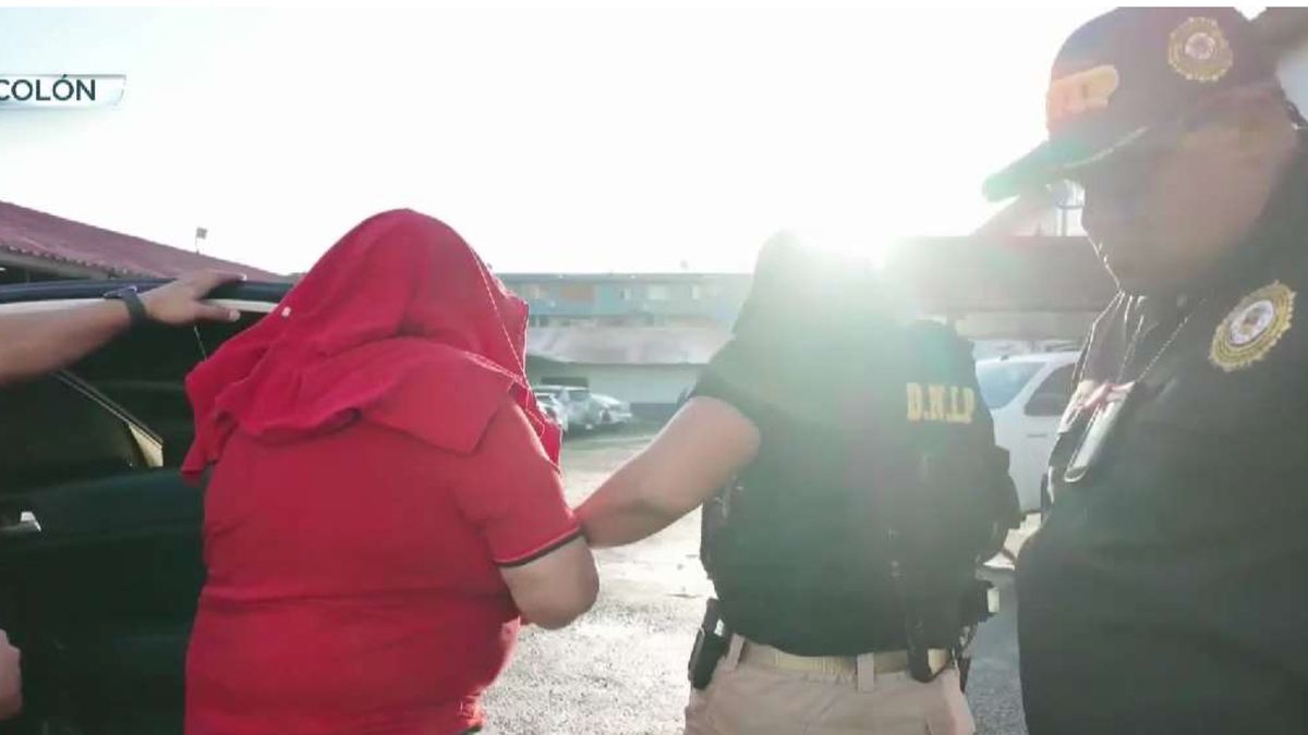 Exalcalde Alex Lee y representante Javier Lynch enfrentarán audiencia por peculado agravado en Colón. Exalcalde Alex Lee y representante Javier Lynch enfrentarán audiencia por peculado agravado en Colón.