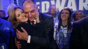 Demócratas celebran su victoria en elecciones de Louisiana