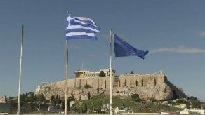 Rescate acordado entre Grecia y sus acreedores es de unos 85.000 millones de euros