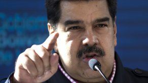 Maduro acusa al presidente de Colombia de planes militares contra Venezuela