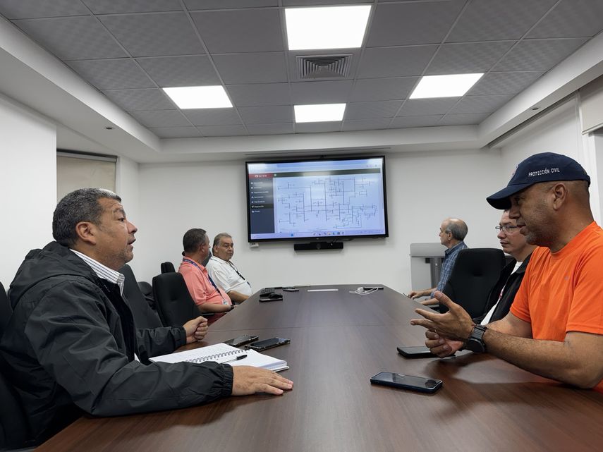 Apagón nacional: Sistema de transmisión eléctrica se está restableciendo