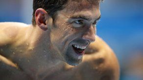 Phelps va por su 5to oro