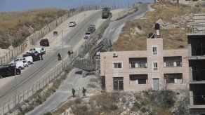 Israel derriba docenas de casas palestinas en Jerusalén Este