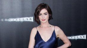 Anne Hathaway producirá y protagonizará The Shower