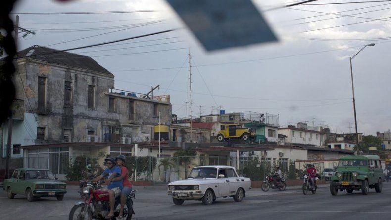 La UE y Cuba inician ronda de negociaciones, tres meses después del acuerdo