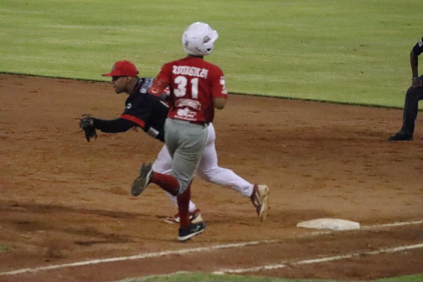 Béisbol juvenil