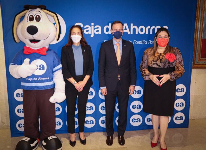 Caja de Ahoros firma un acuerdo de servicios con el Programa de la Naciones Unidas por el Desarrollo.