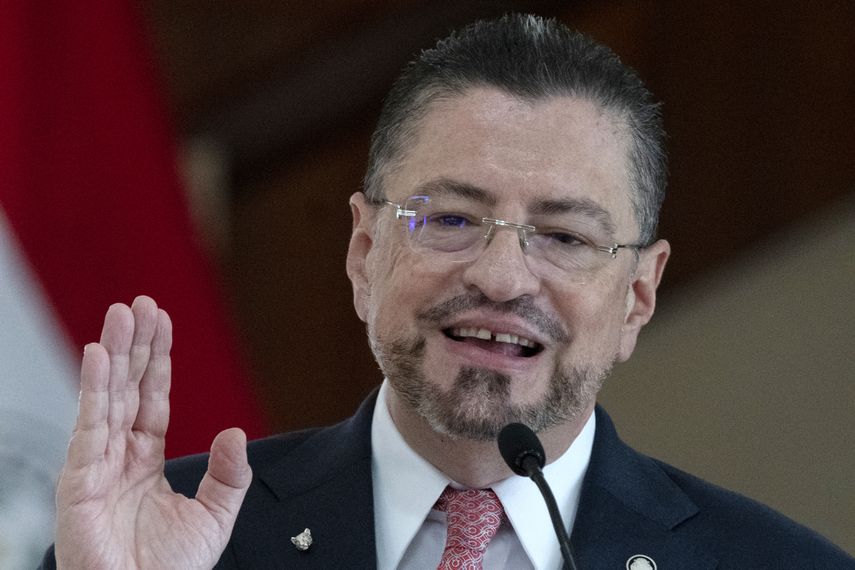 Presidente de Costa Rica tendrá reunión con el mandatario Mulino en Panamá este viernes.