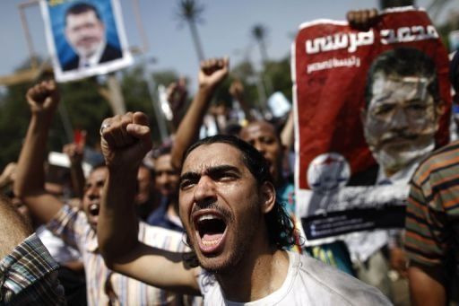 Unos 25 muertos y cientos de heridos deja la violencia en Egipto