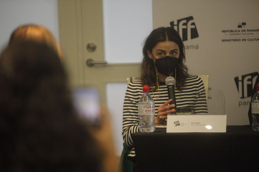 La actriz mexicana Ilse Salas