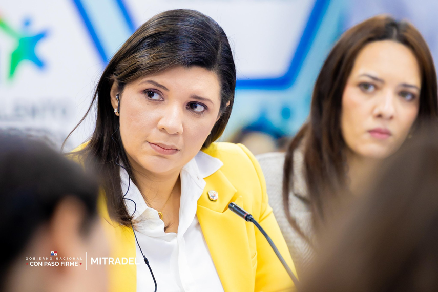 MITRADEL se reúne con sindicatos