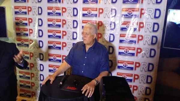 Expresidente Pérez Balladares realiza conversatorio sobre sus aspiraciones políticas