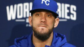 James Shields firma por 4 años con los Padres