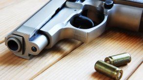 Niño de 6 años aparece en su escuela con pistola