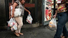 Racionamiento de alimentos comienza en estado venezolano