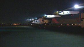 Avión solar Impulse 2 logra su primer récord en distancia recorrida