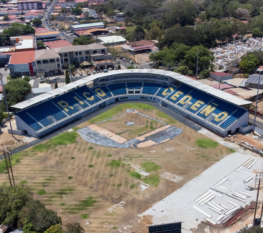 PANDEPORTES presenta denuncias por posibles irregularidades en contratos de rehabilitación del Estadio Rico Cedeño.