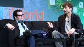 Los actores de jOBS se encuentran con los fanáticos de Apple en EEUU