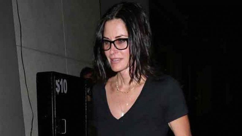 Courteney Cox se arrepiente de sus retoques estéticos