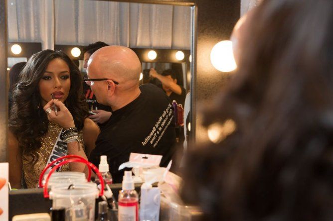 Backstage del show preliminar del Miss Univeso 2015