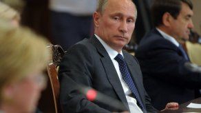 Putin dice que hay que obligar a Kiev a negociar con los separatistas prorrusos