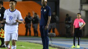 Dely Valdés:El Salvador no nos tiró a puerta. El partido fue cerrado y complicado