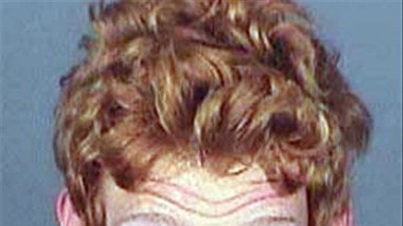 Hijo de Farrah Fawcett se declara culpable por drogas
