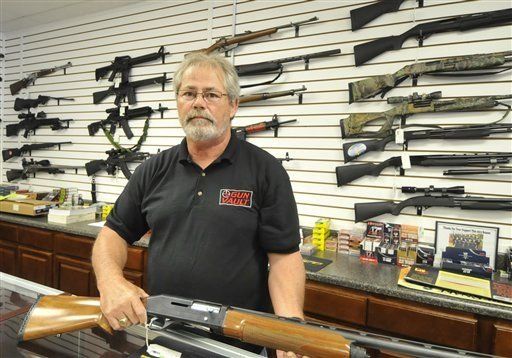 Solicitudes para comprar armas de fuego en Florida se dispararon en 2012