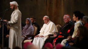 El papa reza con líderes de otras religiones en la zona cero de Nueva York El papa reza con líderes de otras religiones en la zona cero de Nueva York
