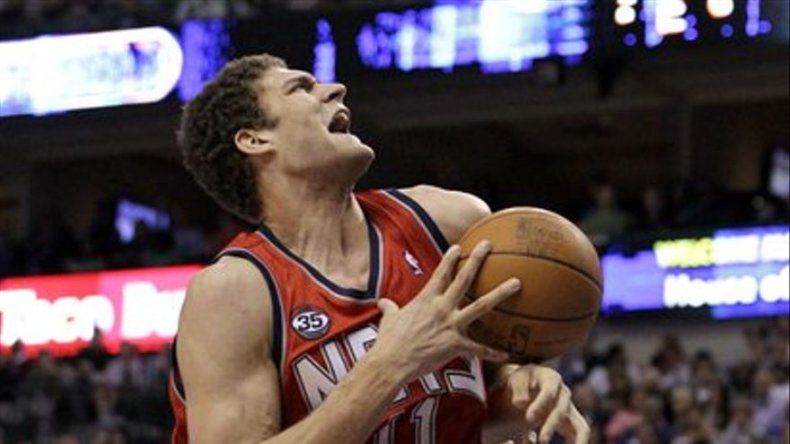 Lopez anota 38 en victoria de los Nets ante los Mavericks