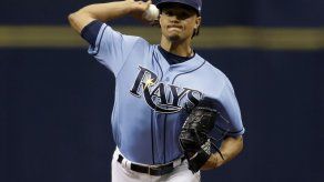 Archer supera a Tanaka