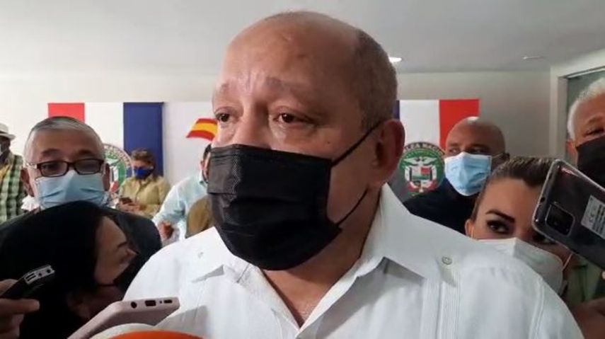 El diputado Crispiano Adames﻿