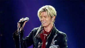 Subasta de la colección de arte de Bowie recauda 24 millones de libras