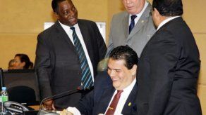 Demandarán proceso de ratificación de José Ayú Prado y Ana Belfon