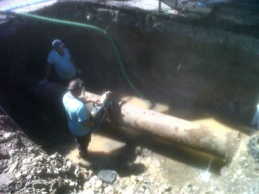 Termina remoción de tubería, suministro se restablece poco a poco