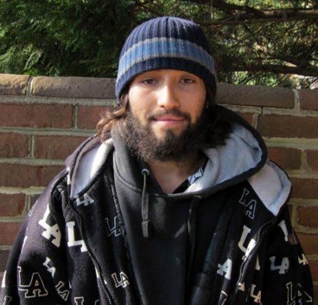 Joven que disparó contra Casa Blanca se declara culpable de terrorismo