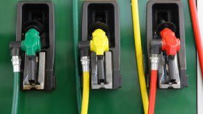 Anuncian nueva alza en precio del combustible Anuncian nueva alza en precio del combustible