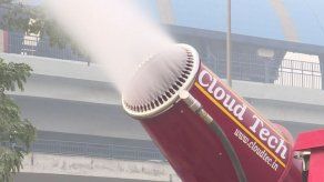 Un vaporizador gigante contra la polución en Nueva Delhi