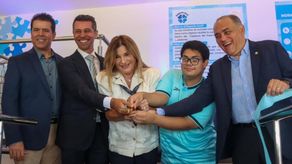 Inauguran el primer palco para personas dentro del espectro autista Estadio Rommel Fernández.
