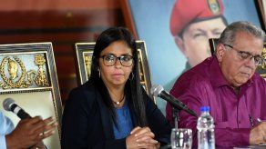 Embajador de Venezuela en Italia presenta renuncia por problemas económicos