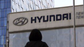 EEUU investiga fallas de bolsas de aire de Kia y Hyundai