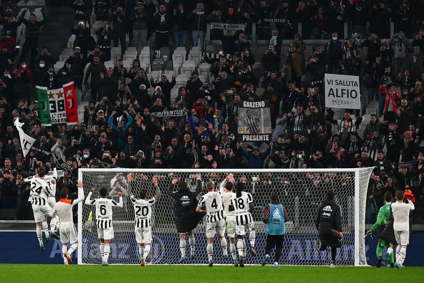 Juventus regresa a puestos de Champions League