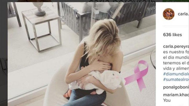 Carla Pereyra publica foto en Instagram dando el pecho a su hija