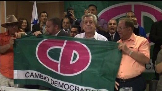 Crean Movimiento en el CD y exigen realización de elecciones