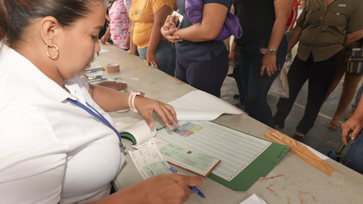 Pagos del PASE-U del IFARHU. Pagos del PASE-U del IFARHU.