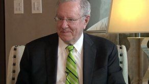 No dejen que este escándalo se ponga en su camino: Steve Forbes a Panamá por caso Mossack Fonseca